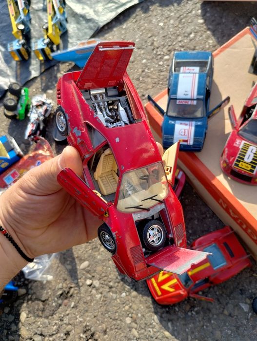 Lot jucarii scala 1/24