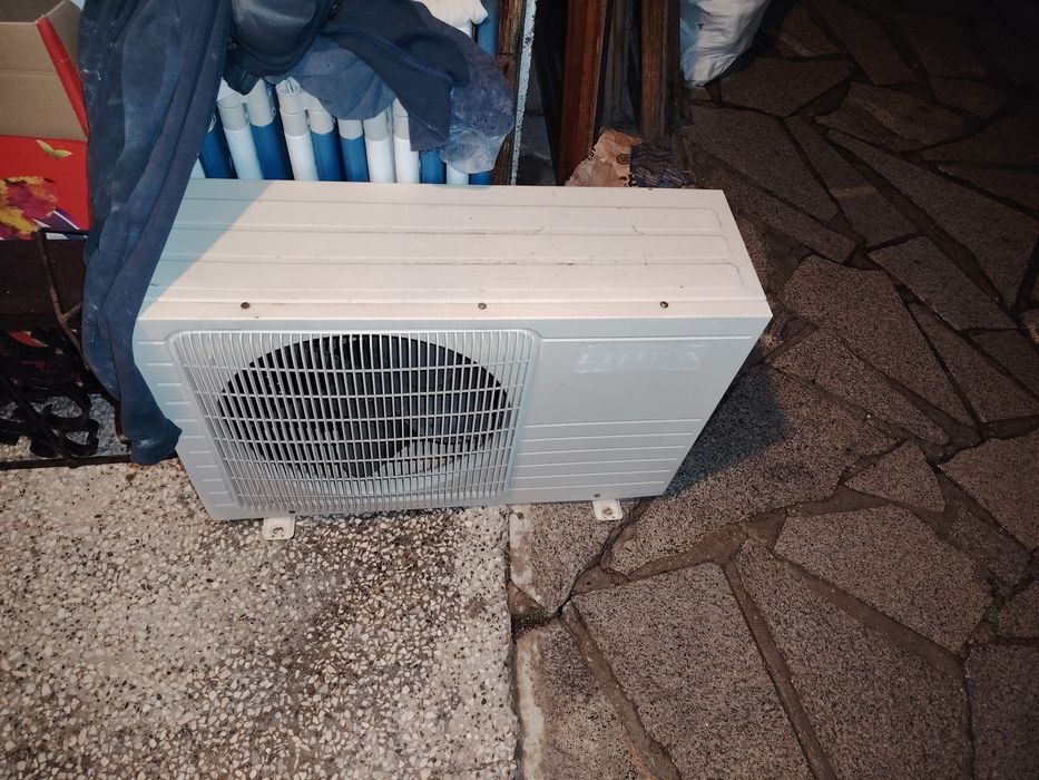 Климатик Работещ