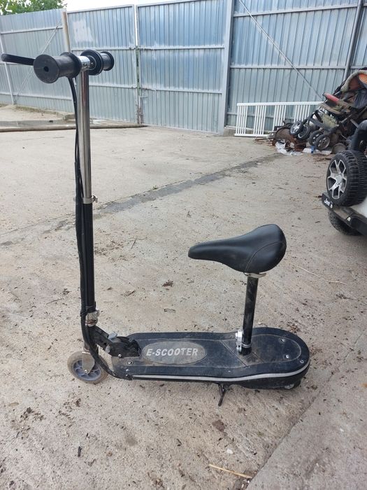 Masinuta și trotineta electrice