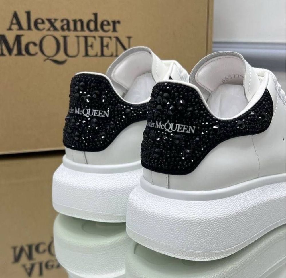 Adidasi Alexander Mcqueen Crystals pietricele