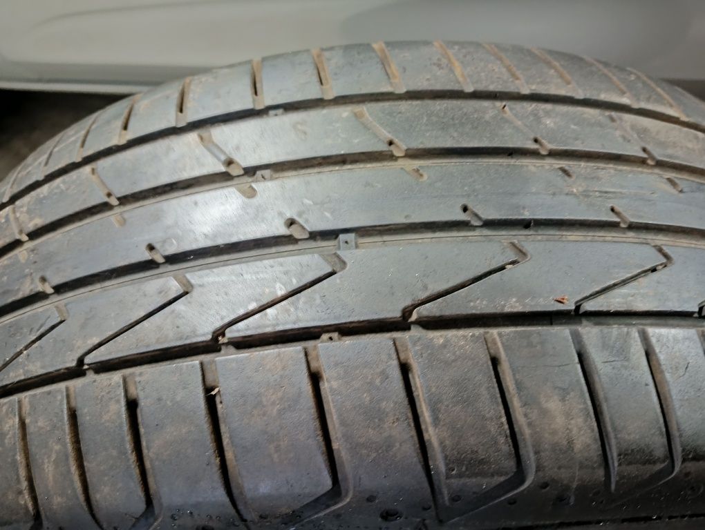 Anvelope vara Hankook 205 60 16