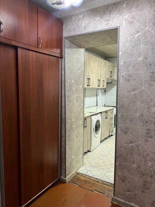 Продается квартира Чиланзар 22 квартал 2/1/4 площадь 51м2