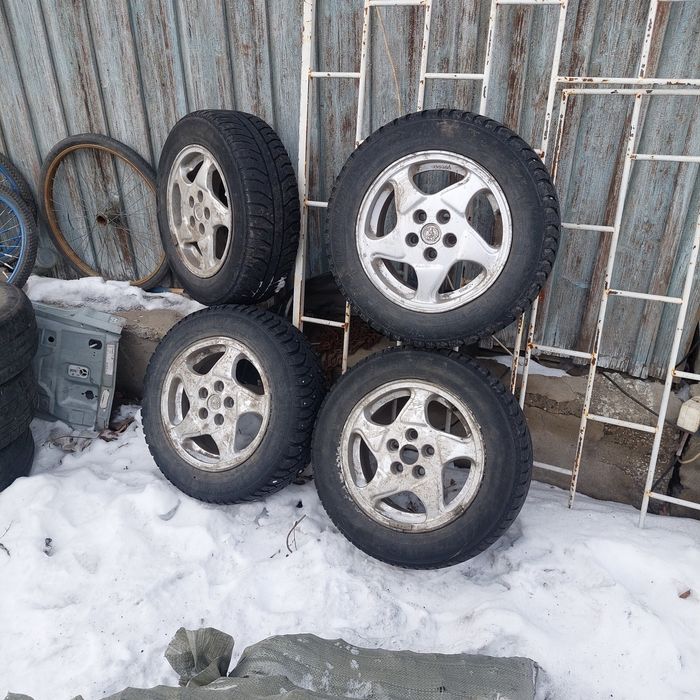 Продам диски с  зимней резиной
