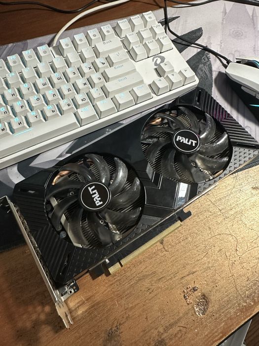 RTX 2060 SUPER 8gb Игровая видеокарта.