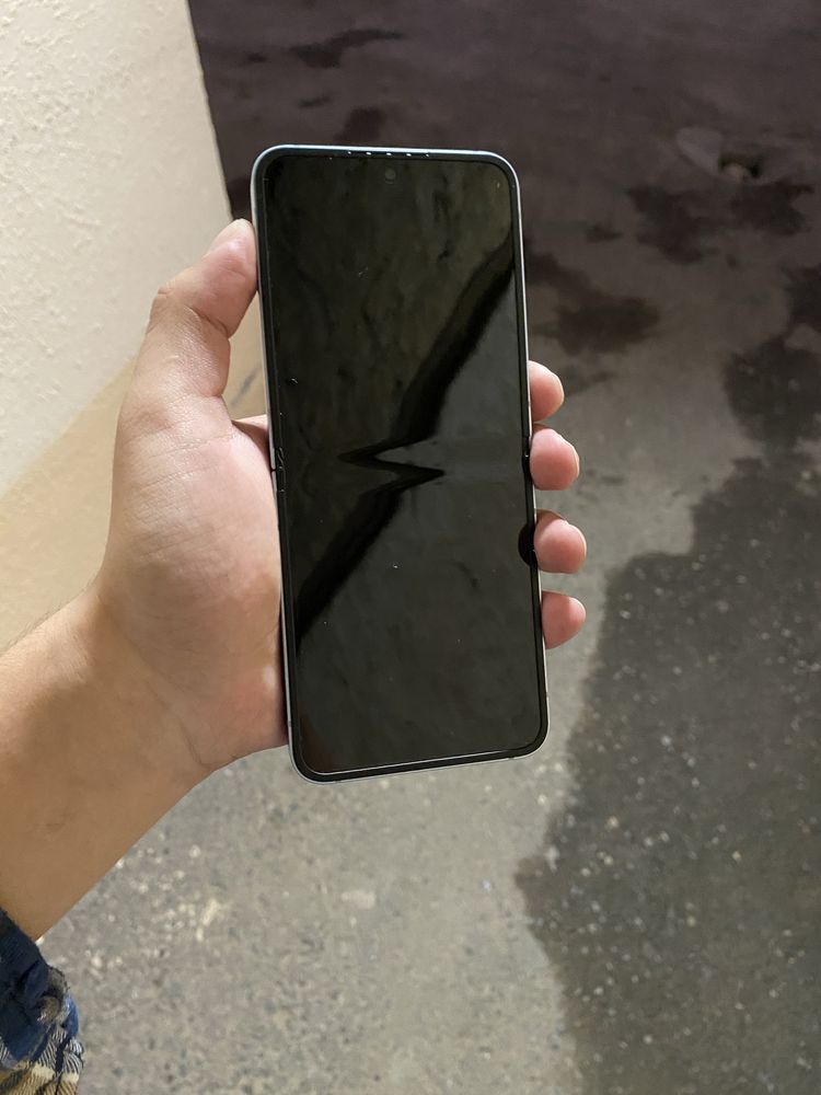Samsung Z Flip 6
