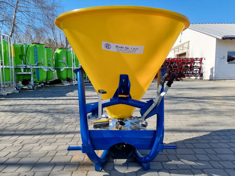 Distribuitor de ingrsamant Masina de imprastiat RODA Piese de schimb