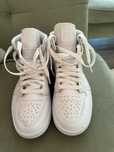 Jordan Air 1 Mid