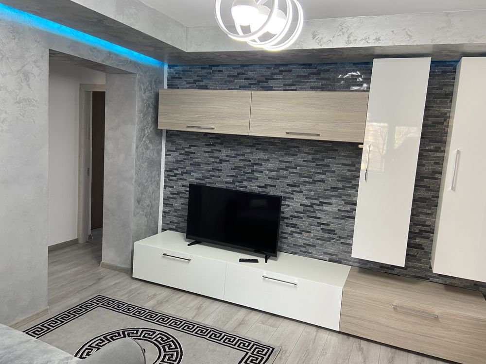 Închiriez Apartament de Lux Regim Hotelier Barlad Zona Confecție