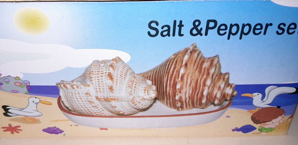 Солници с морски мотиви Раковини