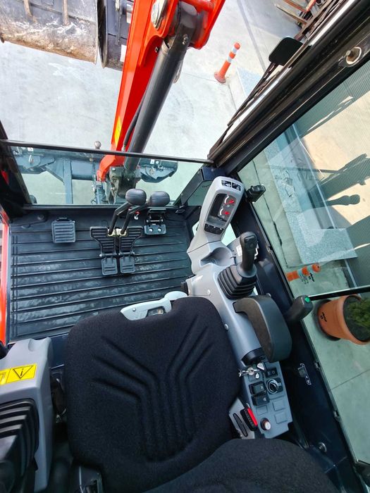 Miniexcavator Kubota KX019 an 2023