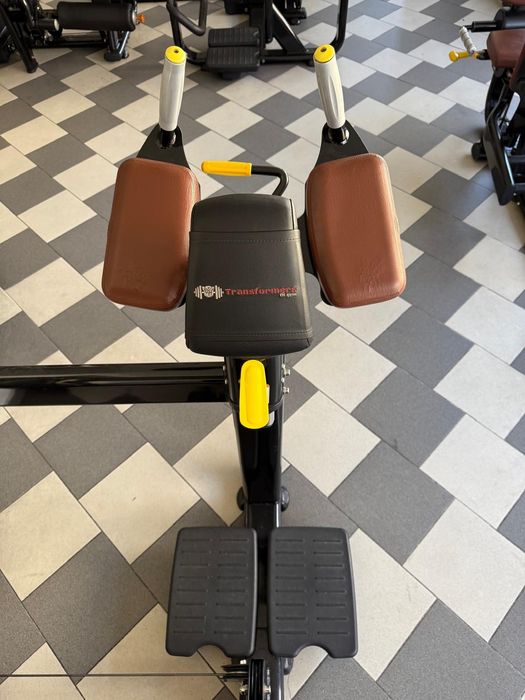 Aparat standing leg extension