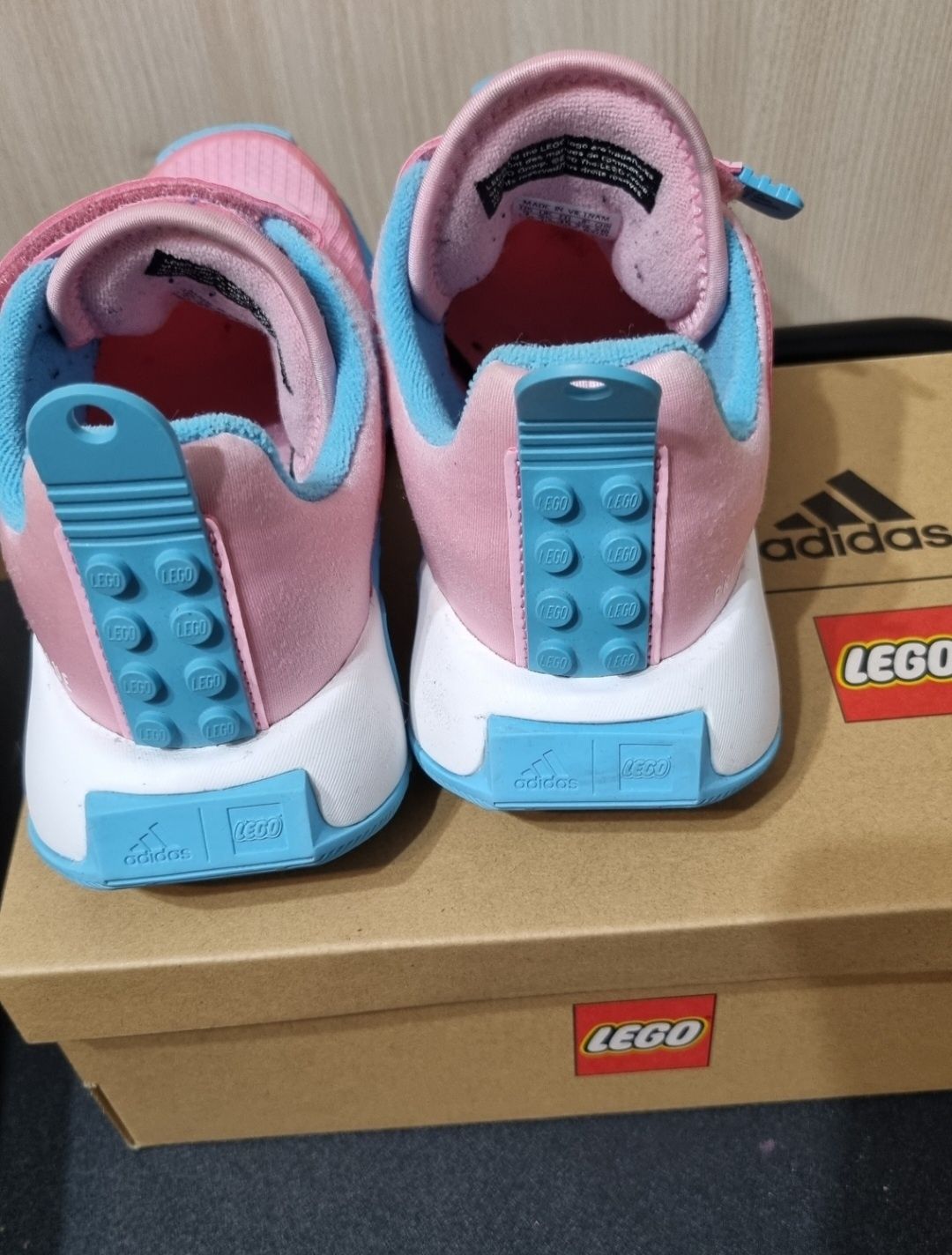 Adidas roz LEGO mărime 35