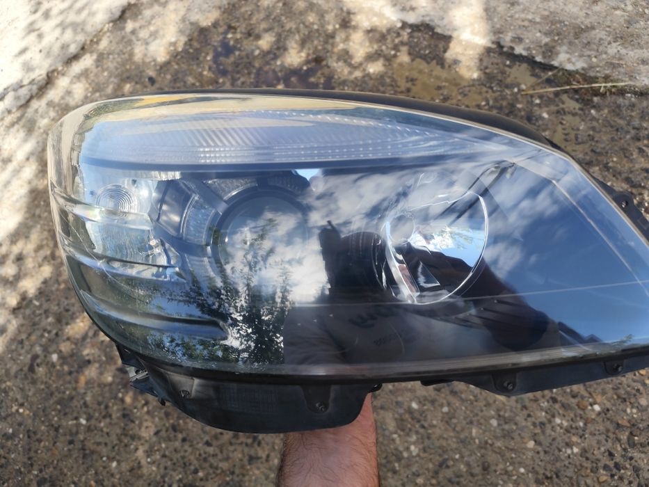 Рециклирани фарове мерцедес