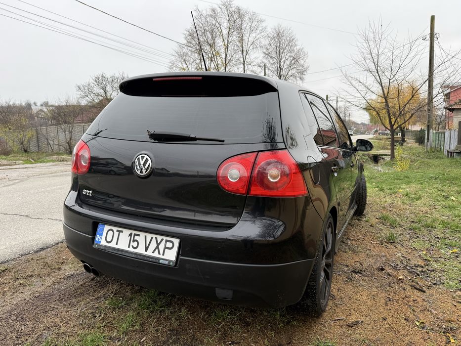 Volkswagen Golf 5 GTI