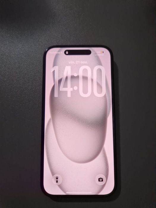 iphone 15 in stare buna