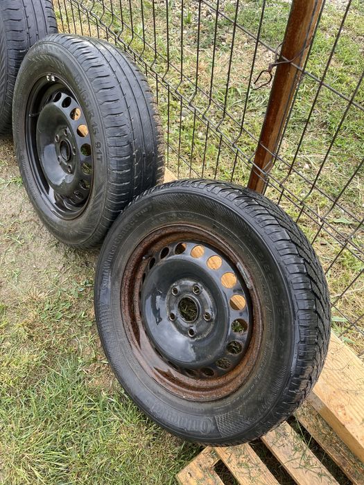 Set jante si cauciucuri vara  set preluat de pe golf, passat gama vag.