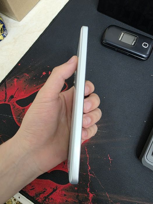 Redmi 12 turbo sotiladi xitoy versiya rus tili yoq