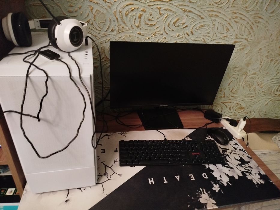 Игровой ПК + Монитор 165 Гц / GTX 1660 Ti / i3-12100F / Механика/1080p