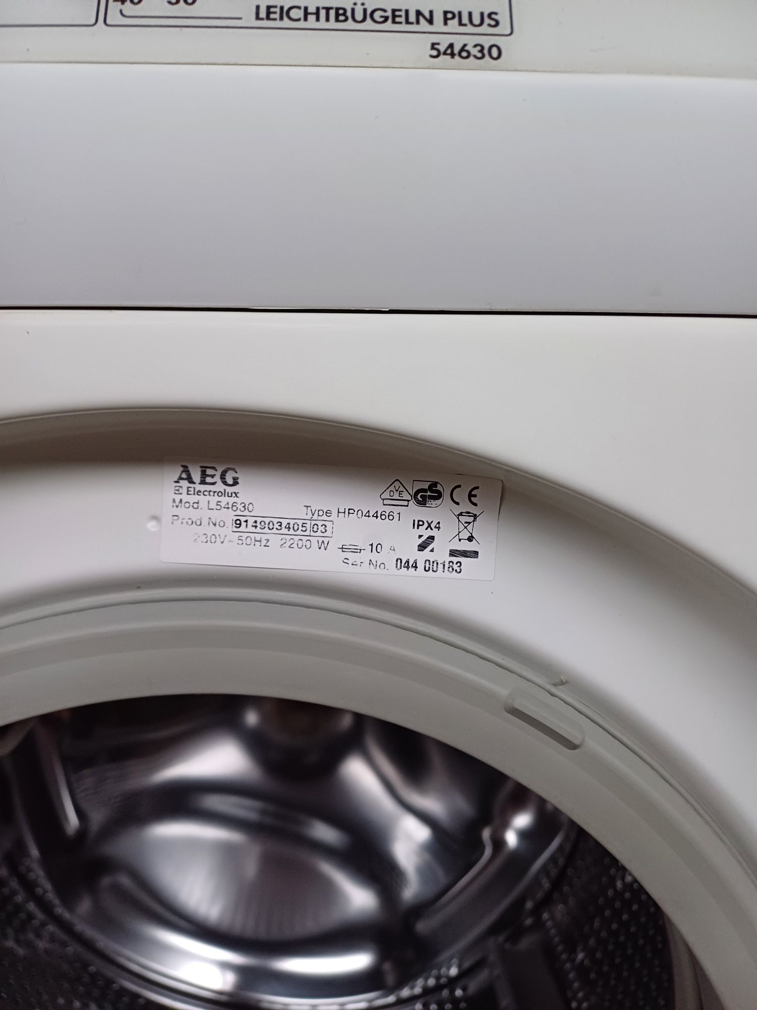 Masina de spălat și uscator AEG