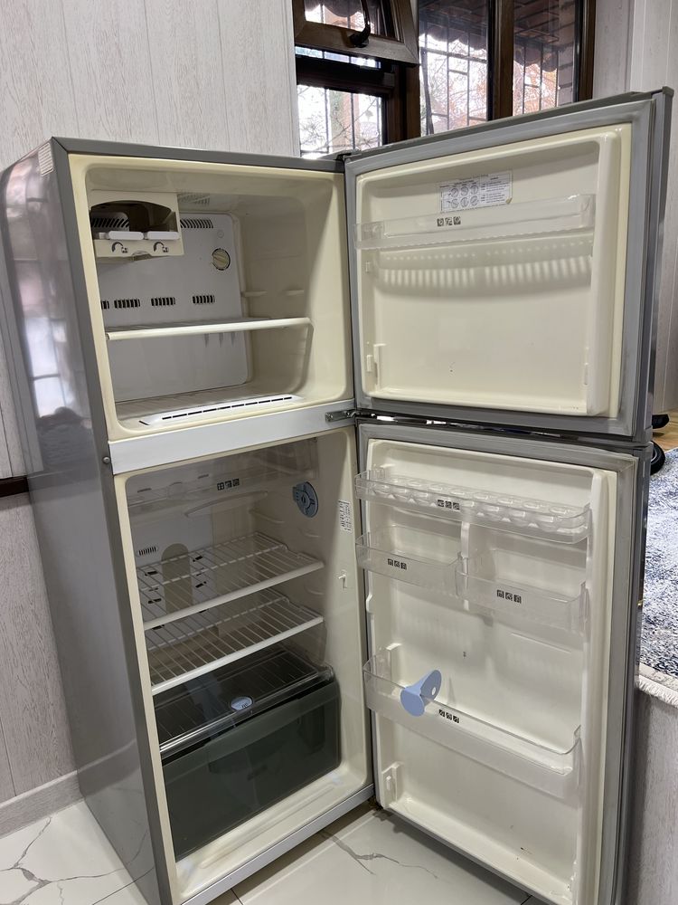 Холодильник samsung