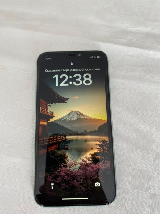Продам iphone 11