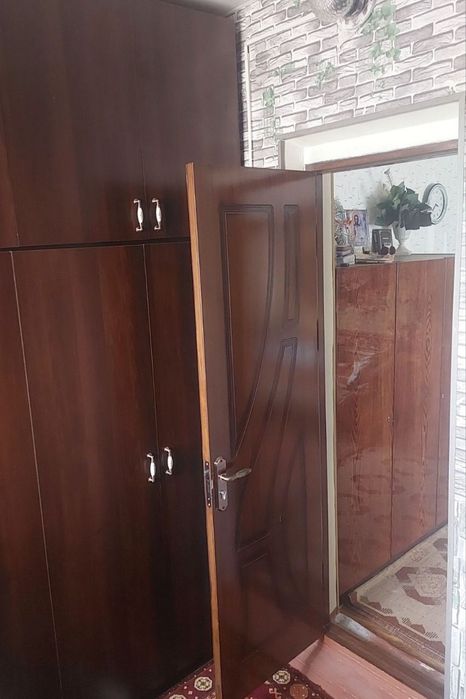 Срочно продаю квартиру в Яккасарайском районе  39кв.м