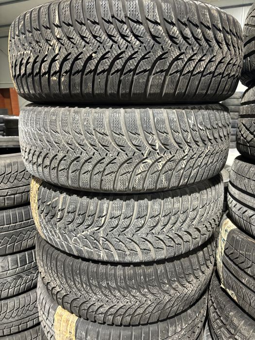 215 65 16 set iarna all season Duster Michelin