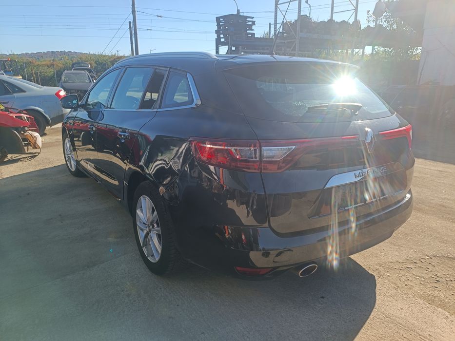Dezmembram Renault Megane 4, motor 1.5 dci, euro 6