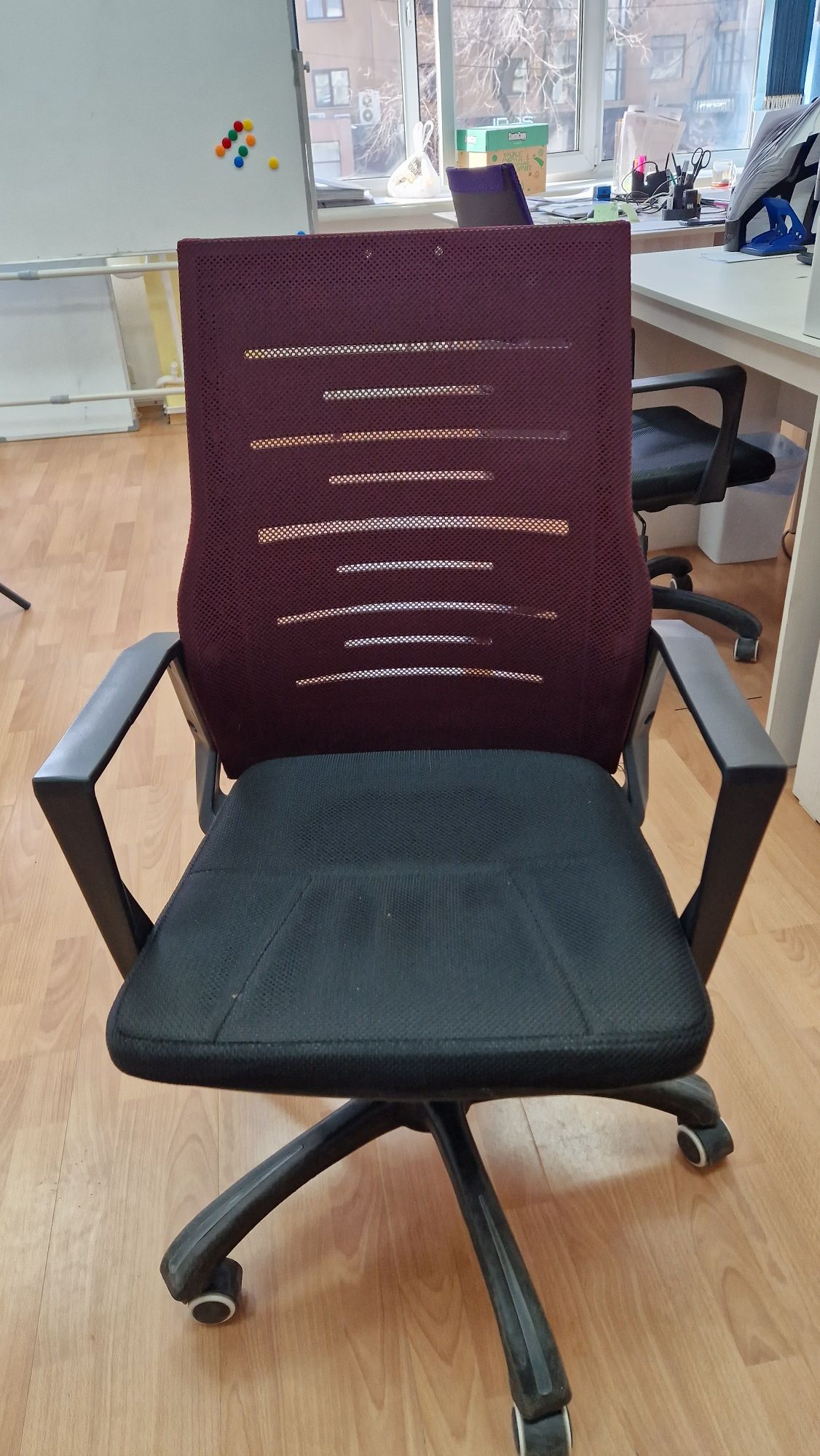 Офисные кресла со скидкой
