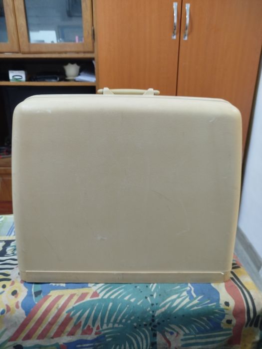 Mașina de cusut Pfaff 294