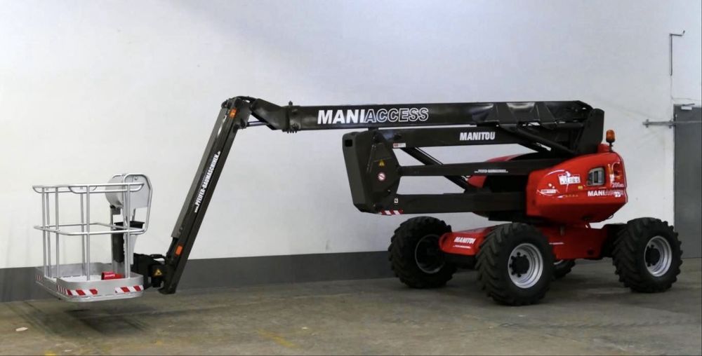 Nacela brat telescopic/foarfeca 12- 20m - închiriere