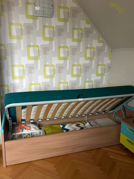 Pat de o persoana cu saltea dormeo