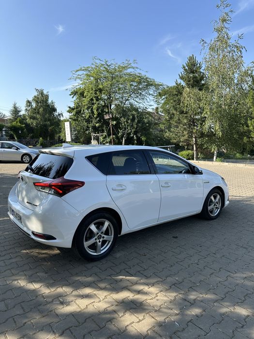Toyota Auris Hybrid 1.8-2017 provenienta Austria cu 114000 km REALI‼️