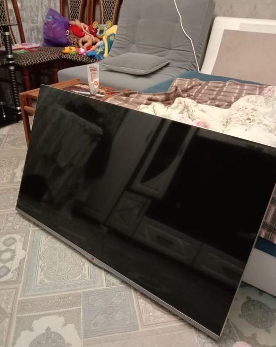Смарт телевизор LG 125 см smart tv WiFi YouTube