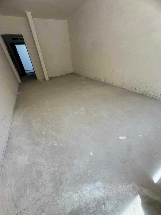 Продава се Двустаен апартамент в Търговище, Запад 2 - 105 кв.м за 811 €/кв.м - Снимка #1