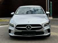 Mercedes-Benz A 2.0d A180d Full Led Distronic Laneassist Camera Navigație