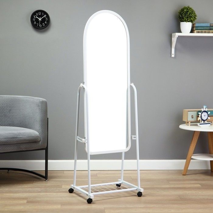 Продам зеркало в хорошем состоянии