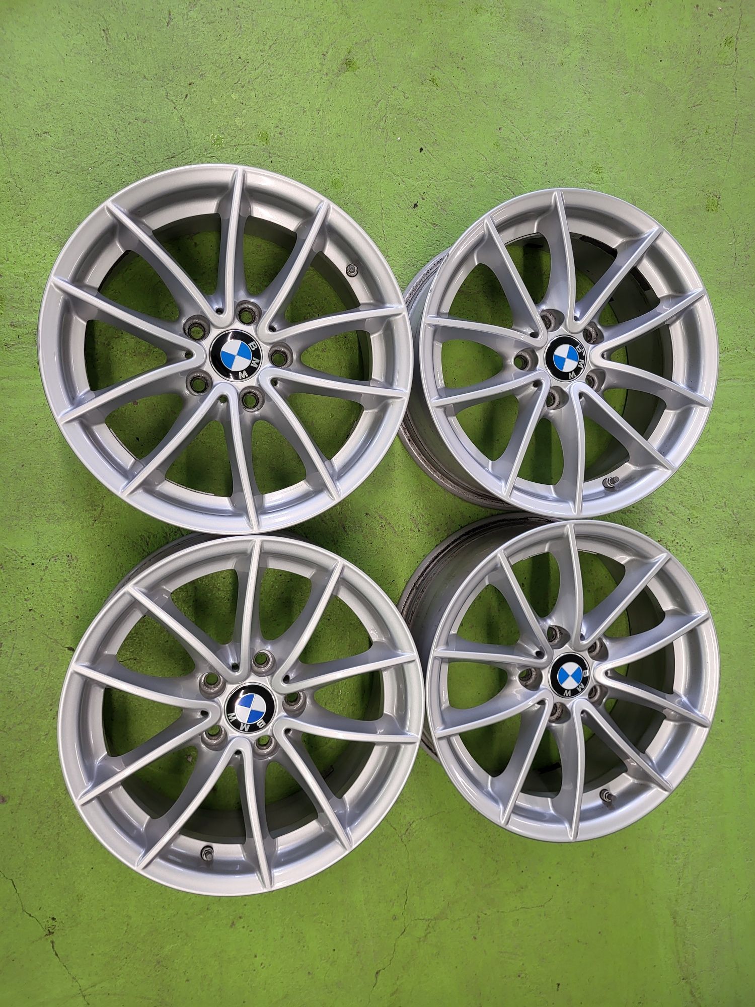 17 5x120 Bmw X3 F25 E90 лети джанти 5х120 бмв