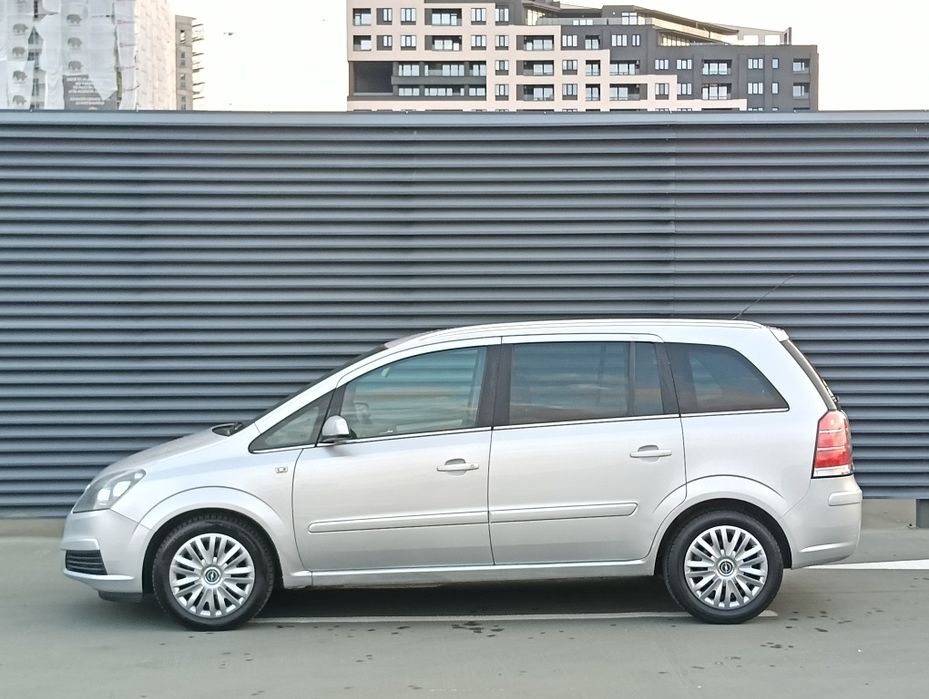 Opel Zafira B 2008  7locuri  1.9d 120 cp  E4