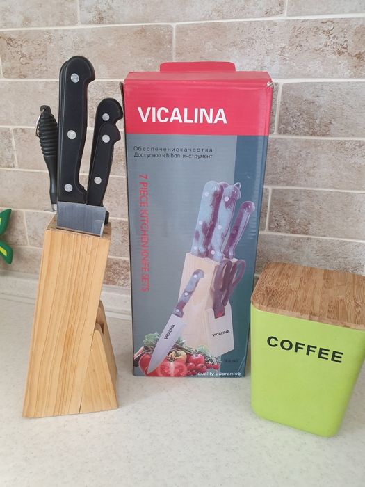 Набор ножей фирмы Vicalina