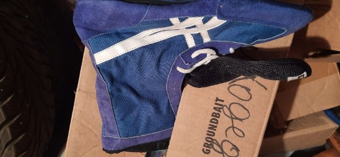 Обувь для бокса.Новые Боксерки  40  размер.