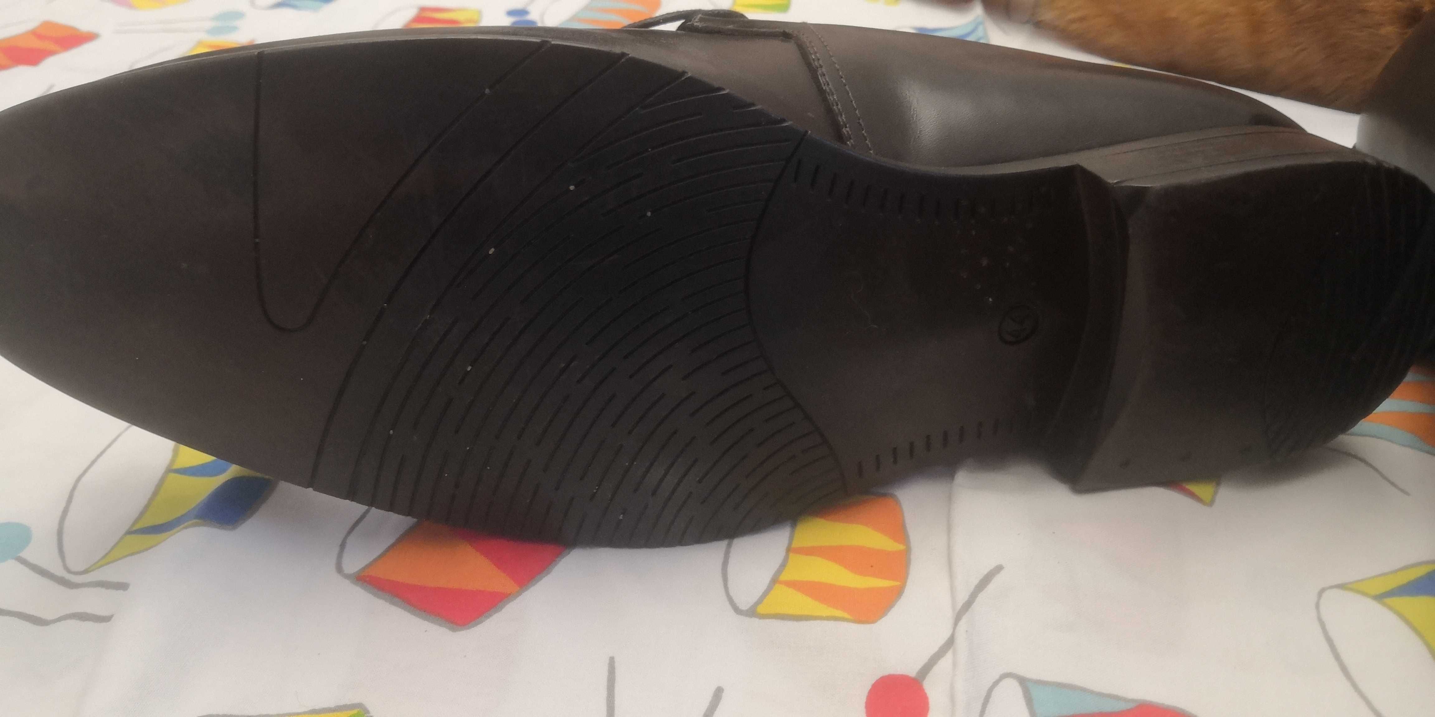 Pantofi inalti piele fina 44