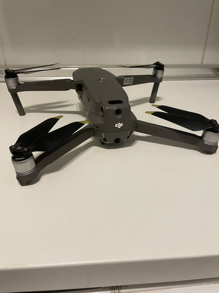 Drona Dji mavic 2