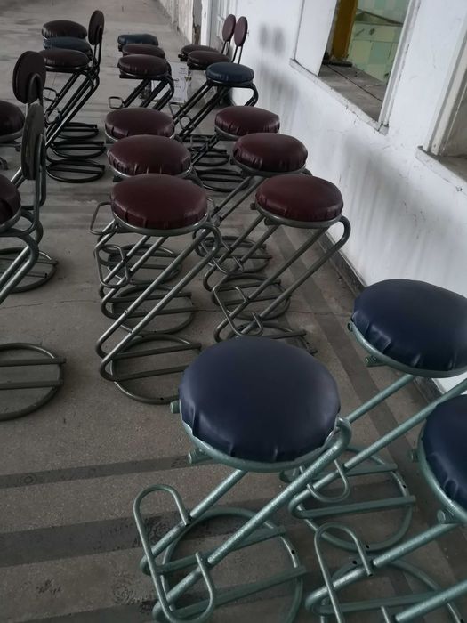 Бар Столове и маси