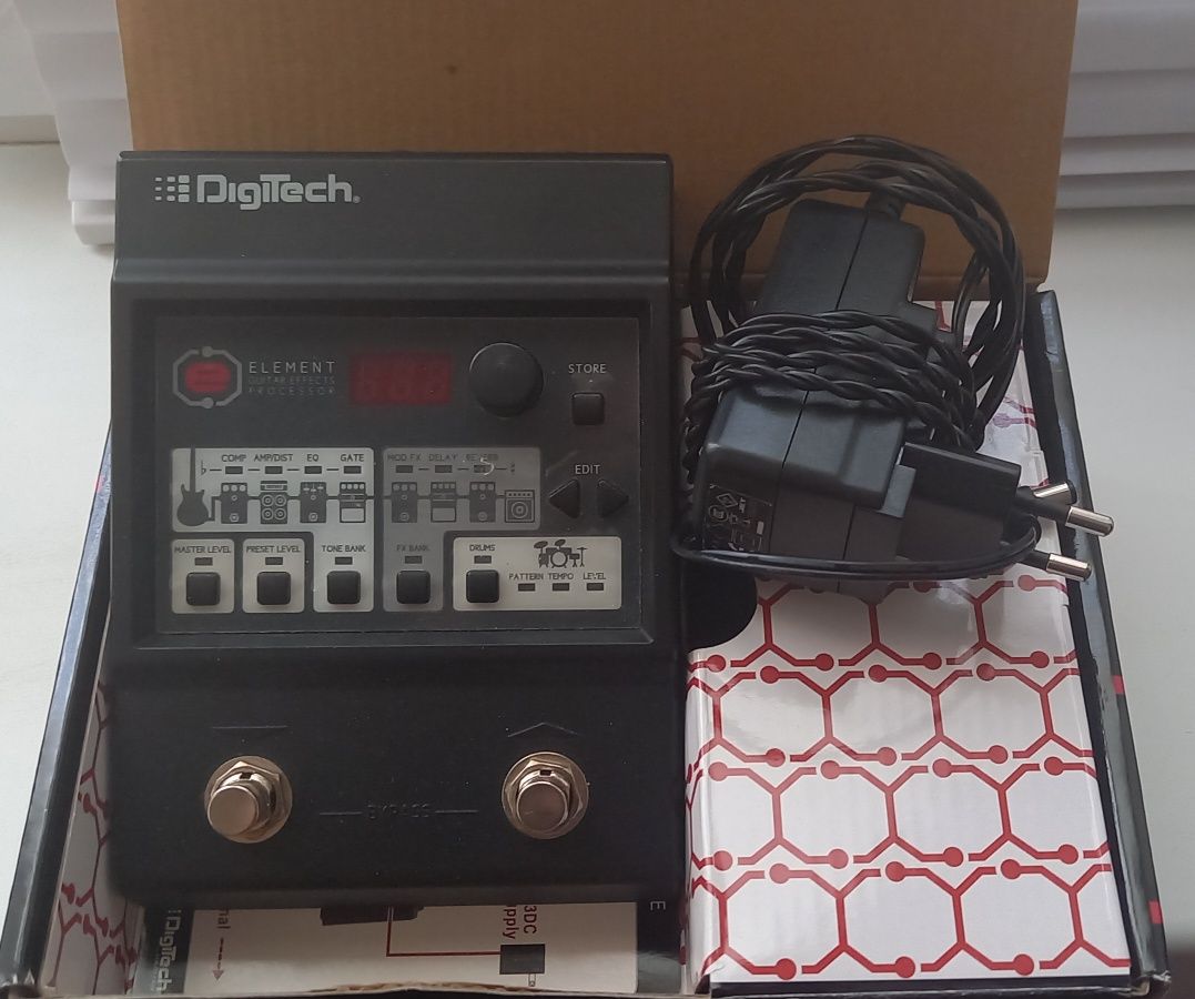 Процессор эффектов Digitech Element