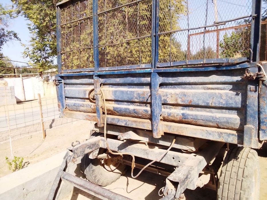 Трактор Беларусь мтз 82 телешкаси билан сотилади.