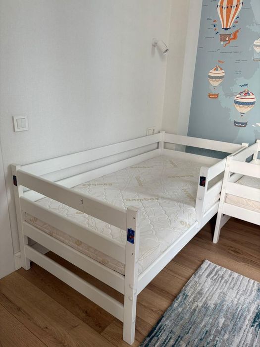 Кровать детская 160*80 см из массива берёзы с матрасом
