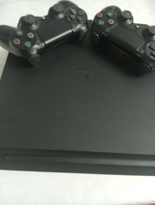 Playstation 4 (2023 года)