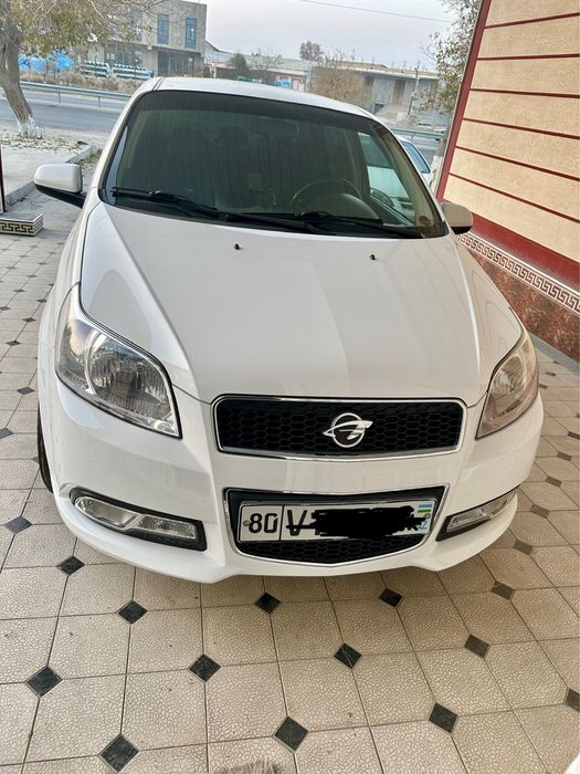 Нексия-3 автомат равон сотилади!