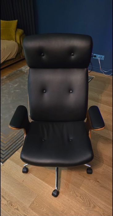 Scaun birou din piele ecologică și lemn – preț redus